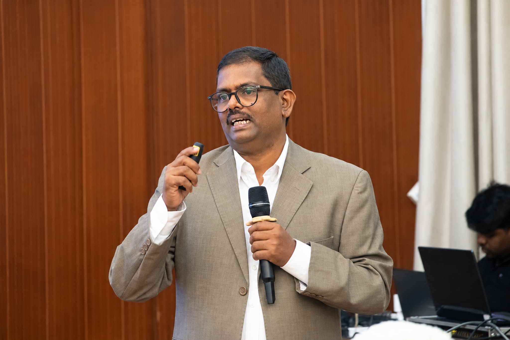 Third Bi-Annual Report on Manifesto Monitoring Released
